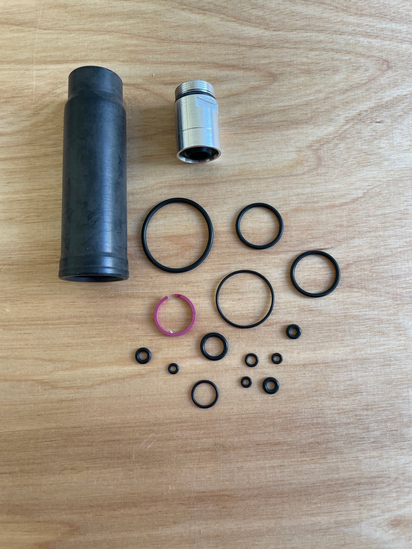 Fox 803-00-684 Service Set 32mm FIT Seals Low Friction Sealhead