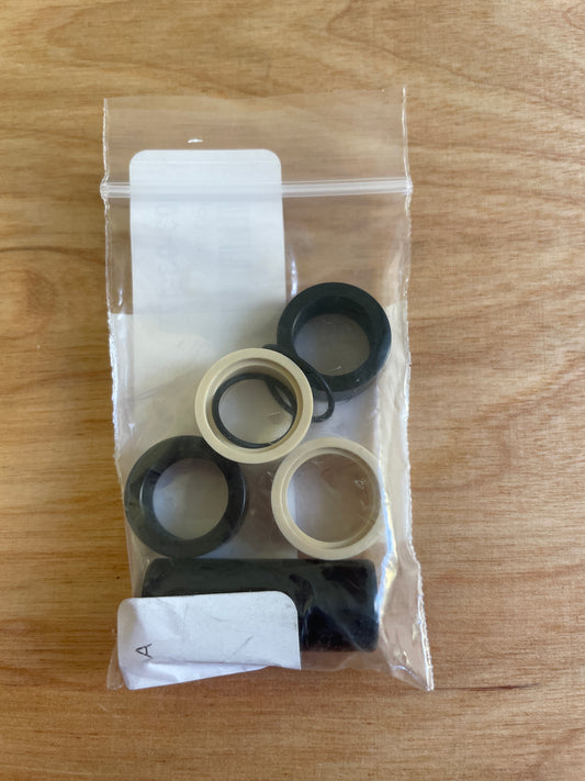 Fox 803-03-179 Mounting Hardware: 5 Piece, AL (8mm, Mounting Widthh 1.275)