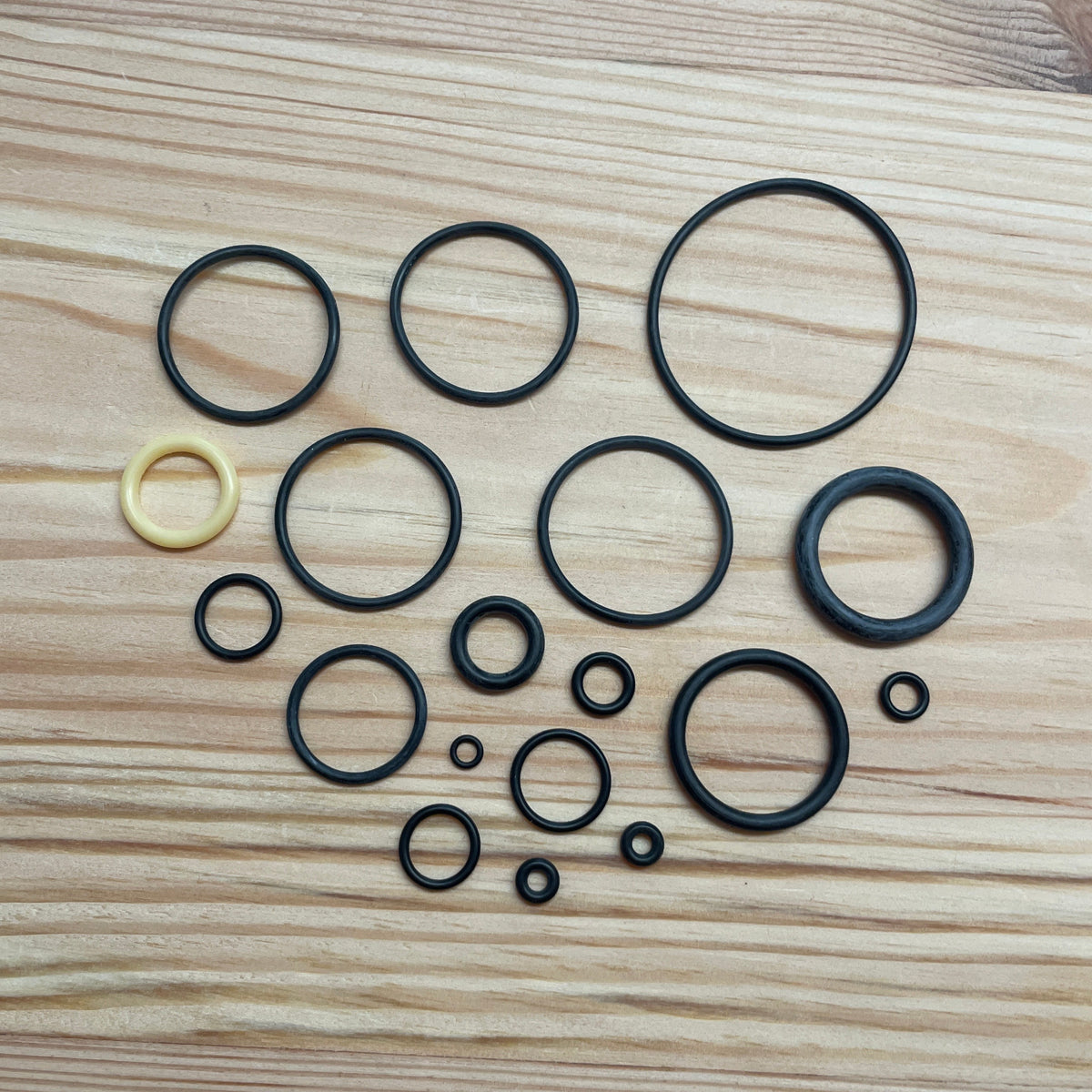 FOX DHX Air Damper Rebuild Seal Kit – 803-00-143