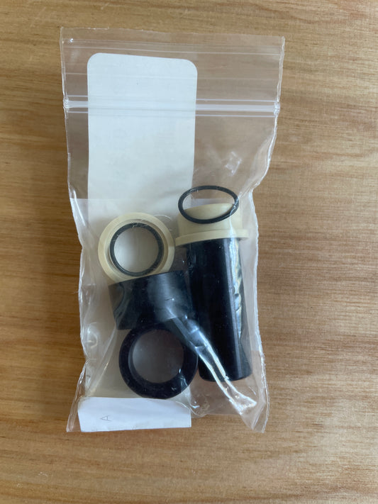 Fox 803-03-186 Mounting Hardware: 5 Piece, AL (8mm, Mounting Widthh 1.480) (Kopie)