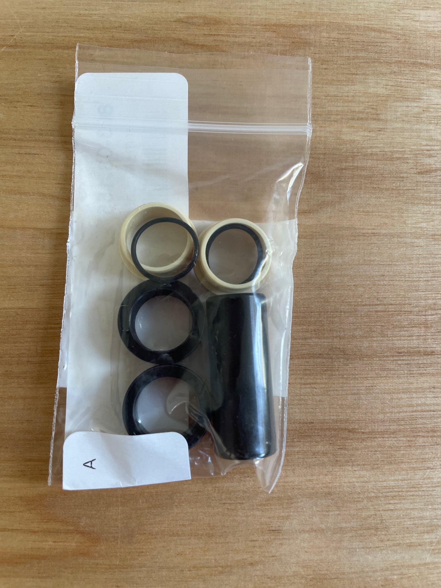 Fox 803-03-155 Mounting Hardware: 5 Piece, AL (6mm, Mounting Widthh 1.262)